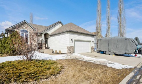5939 Park Meadows Crescent, Olds, AB - Outdoor