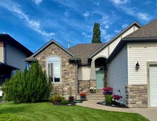 5939 Park Meadows Crescent, Olds, AB - Outdoor