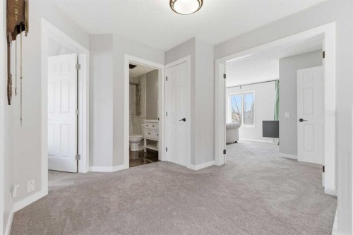 23 Prestwick Green Se, Calgary, AB - Indoor