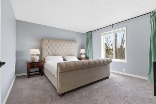 23 Prestwick Green Se, Calgary, AB - Indoor Photo Showing Bedroom