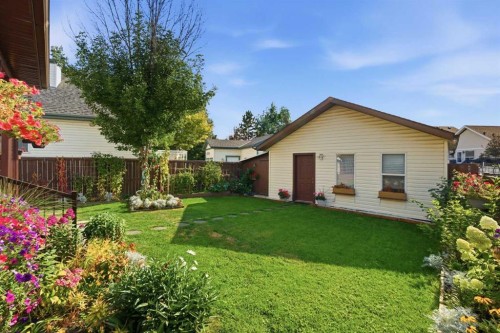 23 Prestwick Green Se, Calgary, AB - Outdoor