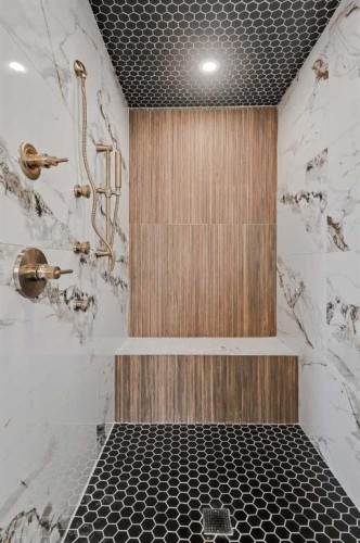 2021 26 Avenue Sw, Calgary, AB - Indoor