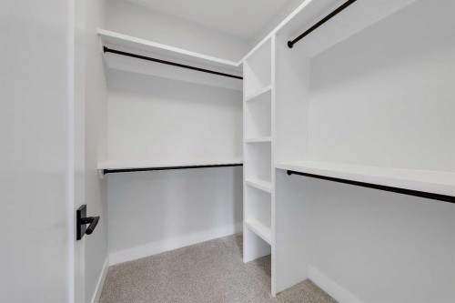 2021 26 Avenue Sw, Calgary, AB - Indoor With Storage