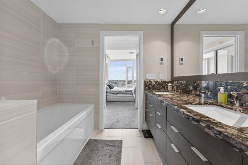 1703-510 6 Avenue Se, Calgary, AB - Indoor Photo Showing Bathroom