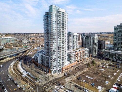 1703-510 6 Avenue Se, Calgary, AB - Outdoor With View