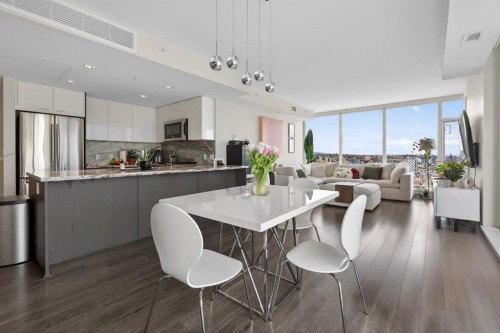 1703-510 6 Avenue Se, Calgary, AB - Indoor