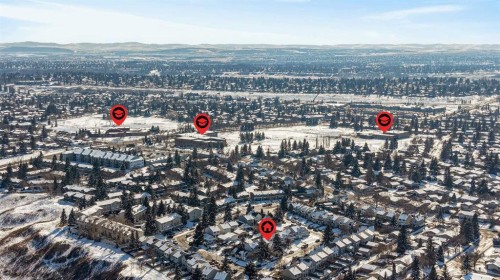 81 Queen Anne Close Se, Calgary, AB - Outdoor With View