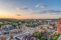 1101-1330 15 Avenue SWCalgary, AB T3C 3N7