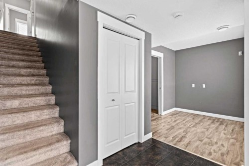410 Skyview Point Place Ne, Calgary, AB - Indoor Photo Showing Other Room