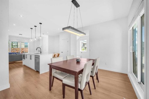 252-7820 Spring Willow Drive Sw, Calgary, AB - Indoor Photo Showing Dining Room