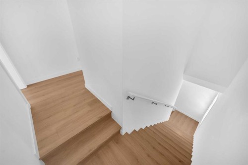 252-7820 Spring Willow Drive Sw, Calgary, AB - Indoor Photo Showing Other Room