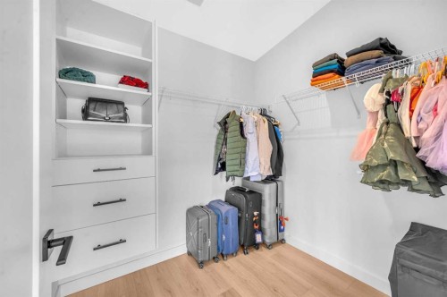 252-7820 Spring Willow Drive Sw, Calgary, AB - Indoor With Storage