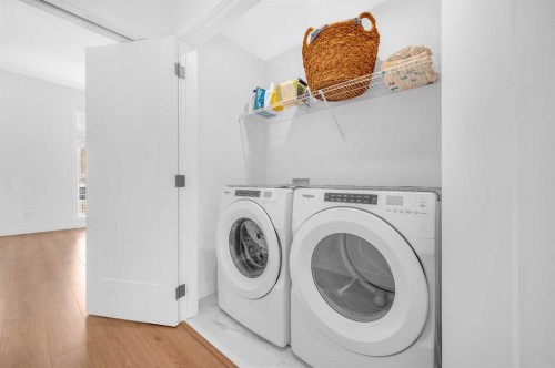 252-7820 Spring Willow Drive Sw, Calgary, AB - Indoor Photo Showing Laundry Room