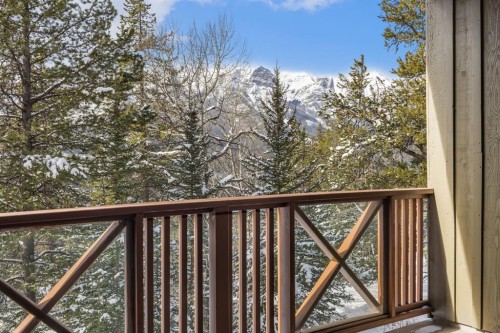 202-3 Aspen Glen, Canmore, AB - Outdoor