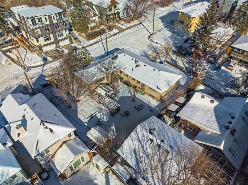 1607 25 Avenue Sw, Calgary, AB - Outdoor With View