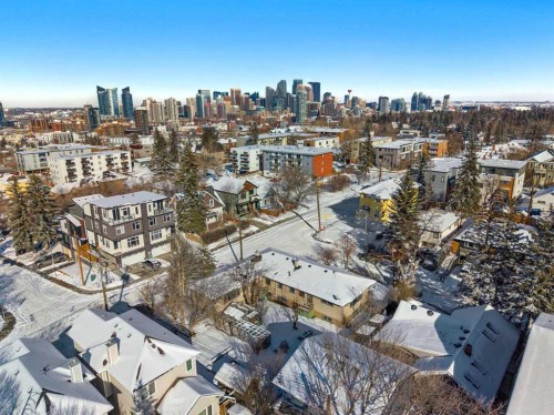 1607 25 Avenue Sw, Calgary, AB - Outdoor With View