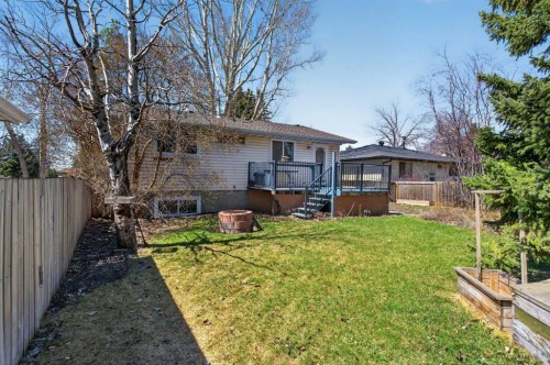 124 Lynnbrook Road Se, Calgary, AB - Outdoor With Deck Patio Veranda