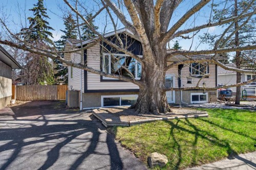 124 Lynnbrook Road Se, Calgary, AB - Outdoor