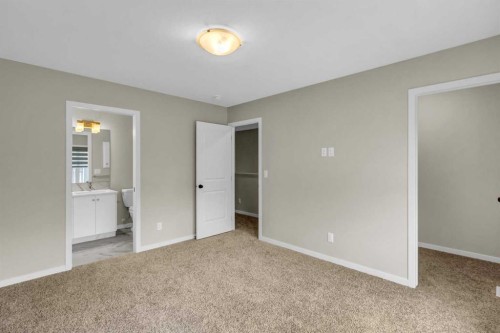 249 Aquila Drive Nw, Calgary, AB - Indoor