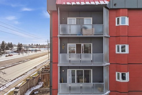 315-335 Garry Crescent Ne, Calgary, AB - Outdoor With Balcony