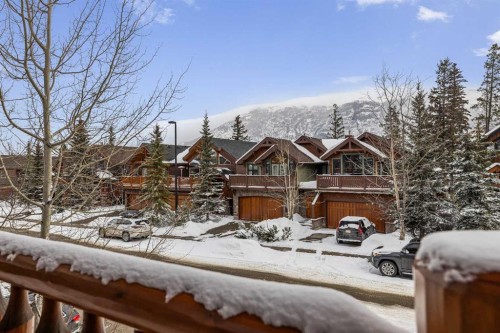 147 Hubman Landing, Canmore, AB - Outdoor