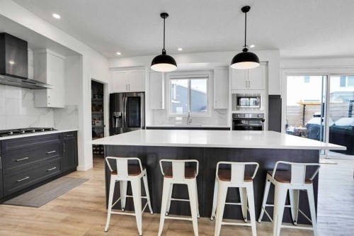 188 Brander Avenue, Langdon, AB - Indoor Photo Showing Kitchen With Upgraded Kitchen