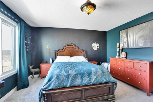 188 Brander Avenue, Langdon, AB - Indoor Photo Showing Bedroom