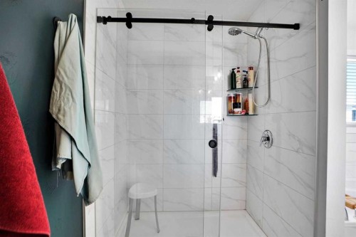 188 Brander Avenue, Langdon, AB - Indoor Photo Showing Bathroom