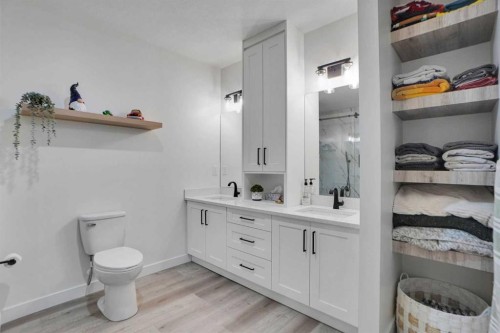 188 Brander Avenue, Langdon, AB - Indoor Photo Showing Bathroom