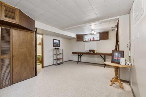 12 Westwood Crescent Sw, Calgary, AB - Indoor