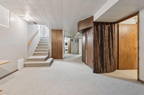 12 Westwood Crescent Sw, Calgary, AB - Indoor