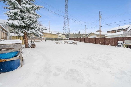 12 Westwood Crescent Sw, Calgary, AB - Outdoor