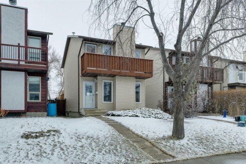 4530 Montgomery Avenue NW Calgary, AB T3B 0K9