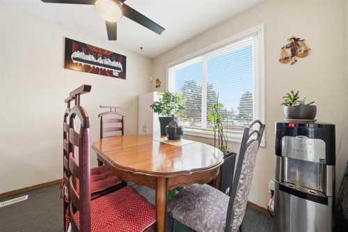 488 Templevale Drive Ne, Calgary, AB - Indoor Photo Showing Dining Room