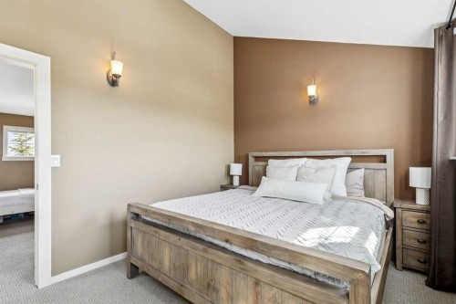 240 Cottageclub Crescent, Rural Rocky View County, AB - Indoor Photo Showing Bedroom