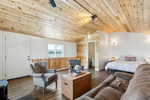 240 Cottageclub Crescent, Rural Rocky View County, AB - Indoor