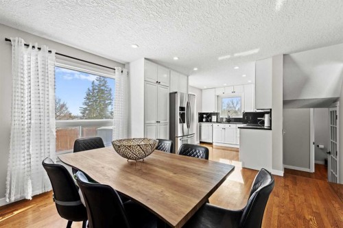 23 Millbank Drive Sw, Calgary, AB - Indoor Photo Showing Dining Room