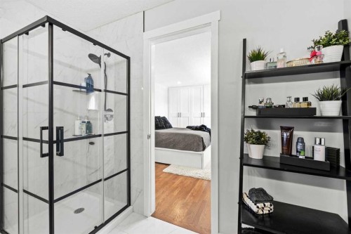 23 Millbank Drive Sw, Calgary, AB - Indoor Photo Showing Other Room