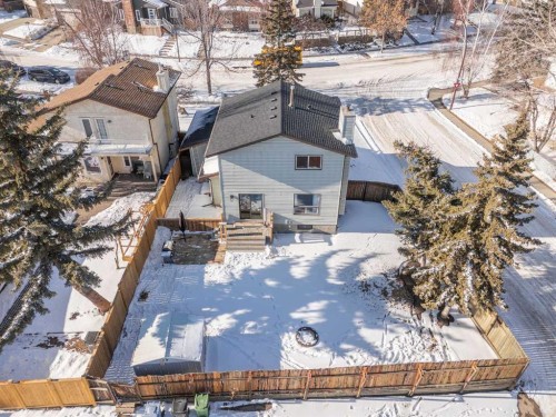 23 Millbank Drive Sw, Calgary, AB - Outdoor