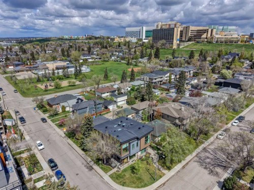 3422 5 Avenue Nw, Calgary, AB - Outdoor With View