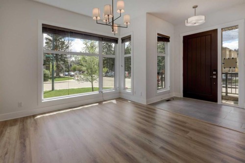3422 5 Avenue Nw, Calgary, AB - Indoor