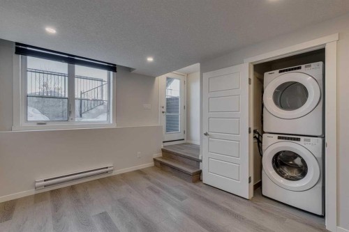 504-474 Seton Circle Se, Calgary, AB - Indoor Photo Showing Laundry Room