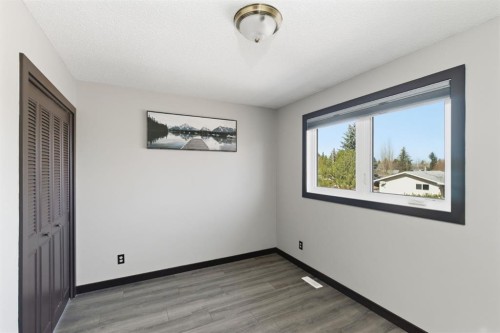 1315 Lake Michigan Crescent Se, Calgary, AB - Indoor Photo Showing Other Room