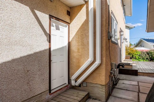 1315 Lake Michigan Crescent Se, Calgary, AB 