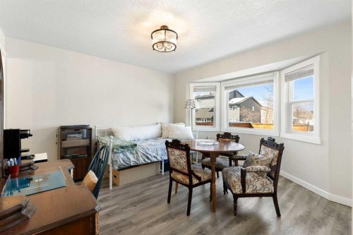 48 Cedargrove Road Sw, Calgary, AB - Indoor Photo Showing Dining Room