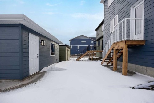 10 Versant Path Sw, Calgary, AB - Outdoor With Exterior