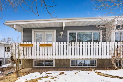 1017 Mckinnon Drive Ne, Calgary, AB - Outdoor With Deck Patio Veranda