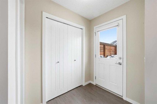 157 Fireside Circle Nw, Cochrane, AB - Indoor Photo Showing Other Room