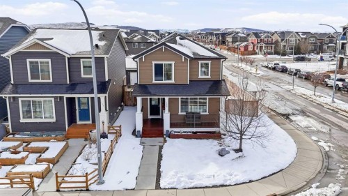 157 Fireside Circle Nw, Cochrane, AB - Outdoor With Facade