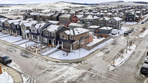 157 Fireside Circle Nw, Cochrane, AB - Outdoor